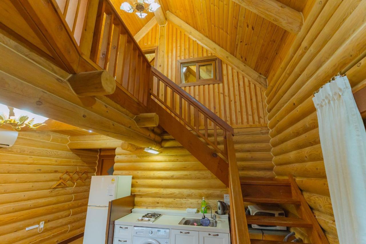 Jungmun Log Pension & Resort Согвипхо Экстерьер фото