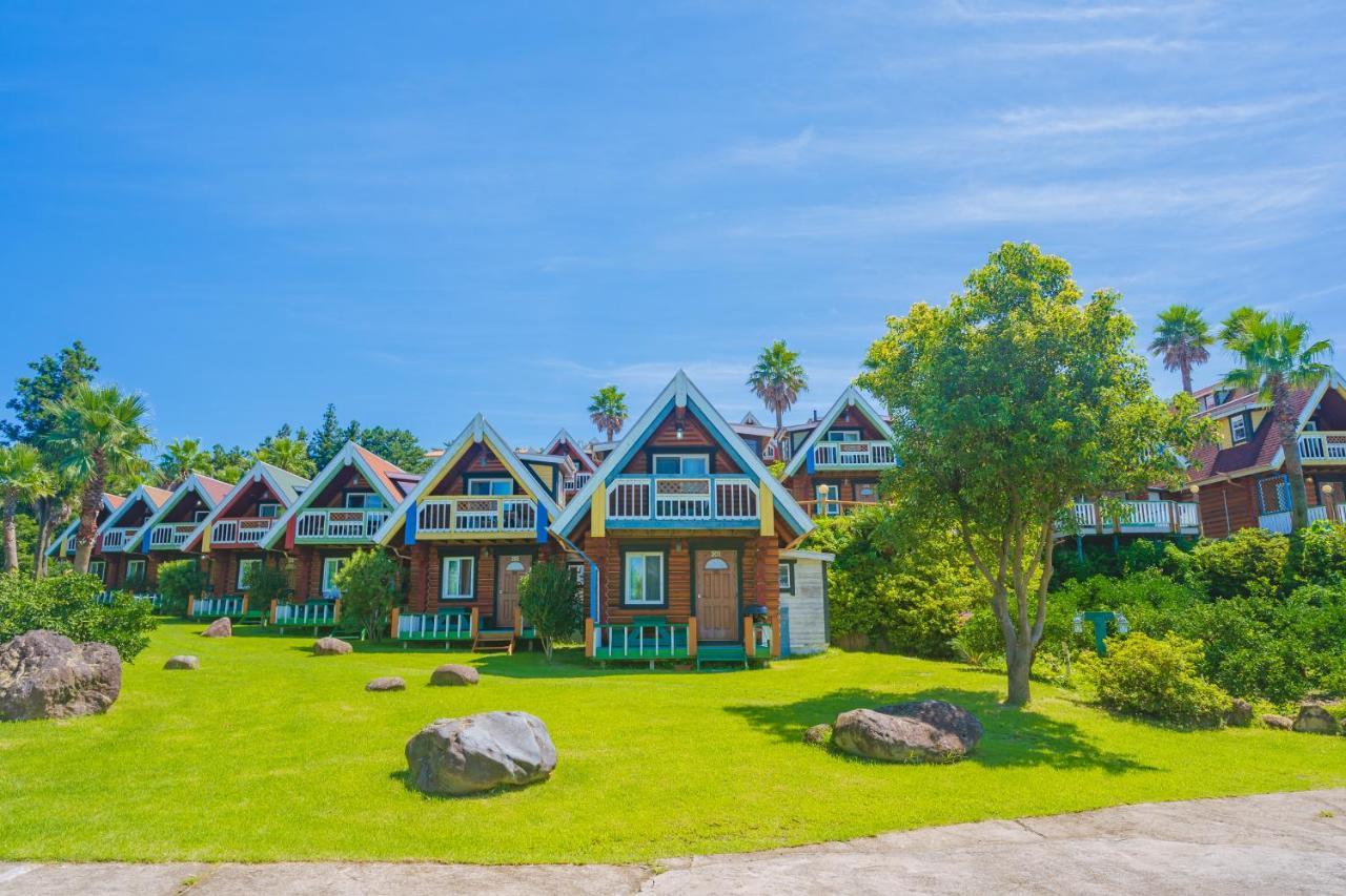Jungmun Log Pension & Resort Согвипхо Экстерьер фото