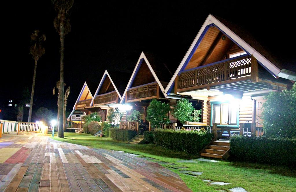 Jungmun Log Pension & Resort Согвипхо Экстерьер фото